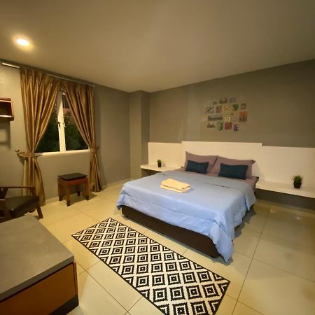 Straits Inc Apartment 5 , Bandar Melaka Buitenkant foto